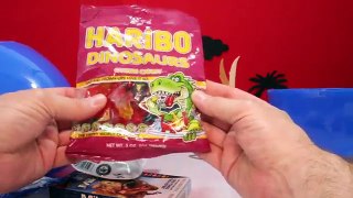 Jurassic World DINOSAURS BLIND BAGS in Surprise Eggs Dinosaur Videos for Kids