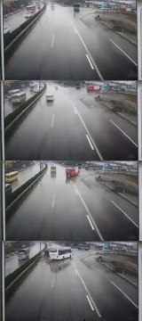 Xe cứu hỏa đi ngược chiều để làm nhiệm vụ va chạm với xe khách, 1 chiến sĩ PCCC tử vong