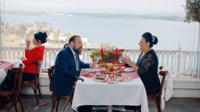 Yeni Gelin 41. Bölüm Çifte Kumrular