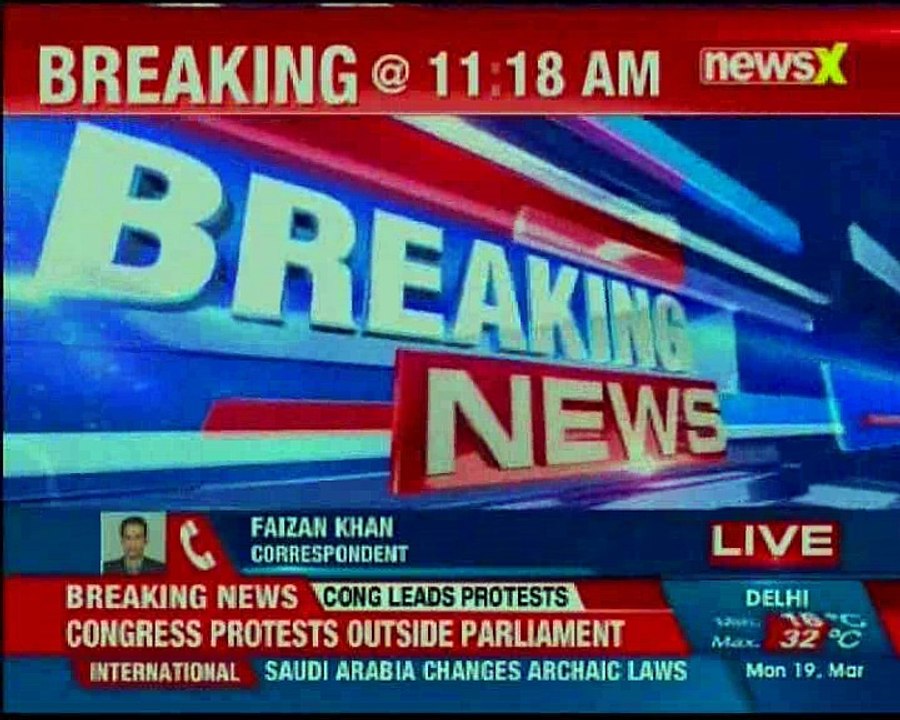 MNS workers vandalised Gujarati signboards at shops in Vasai after Raj Thackeray's speech