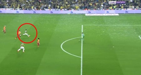 Fenerbahçeli Giuliano, Galatasaray Maçında Kaçırdığı Gol Nedeniyle Perişan Oldu