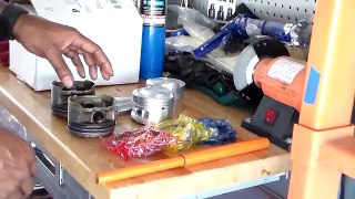 How to press out Wrist Pins.The easy way!!!!!Harbor Freight 12 Ton Press.