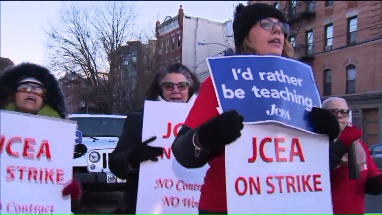 Classes Resume After Jersey City Teachers Union, School District Reach