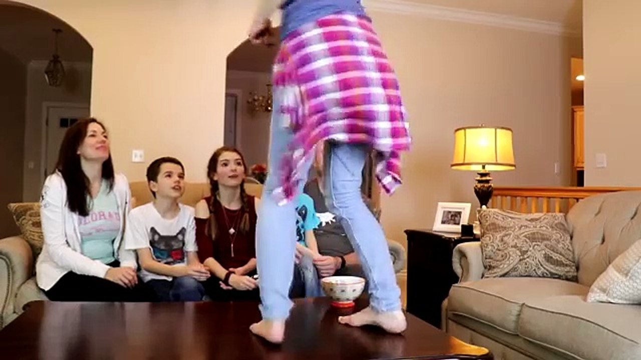 7 Second Challenge / That YouTub3 Family