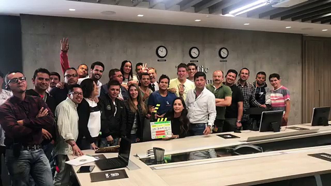 300 dias de Grabaciones, Sin Senos Si Hay Paraiso 3