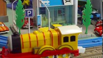 Video for Children Toy TRAINS Thomas Trackmaster Train Yellow Molly for Kiddies Videos Trains