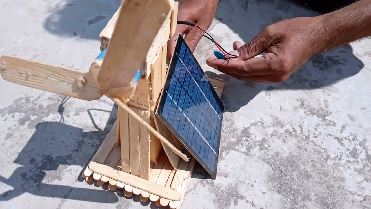 DIY_ solar fan using posicle sticks, solar panel and dc motor