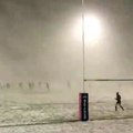 Ce match de rugby se joue en pleine tempête de neige