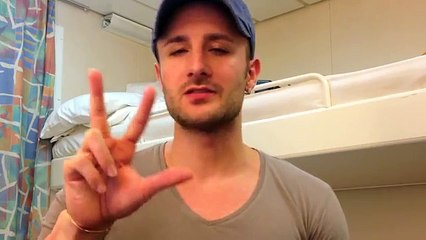 LEARN HOW TO SING - Vocal Registers (Resonance) Explained (Male Warm-Up)