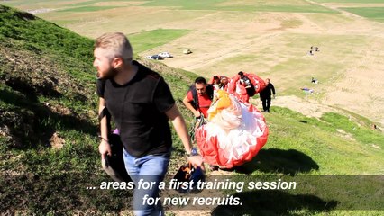 In Mosul post-IS, paragliders take to the skies again