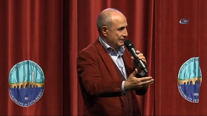 Aşık Veysel'in torunu Çiğdem Özer: 'Dedem ilk şiirini Mustafa Kemal Atatürk için yazmıştır'