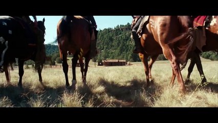HOSTILES - Extrait _Sauvez-vous_ - VF [720p]