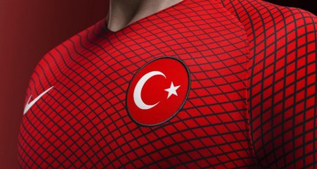 Örümcek Ağı Formalar Tarih Oldu! İşte Milli Takımın Yeni Forması