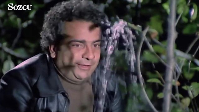 Zeki Alasya - Metin Akpınar Petrol Kralları filminden petrol bulma sahnesi