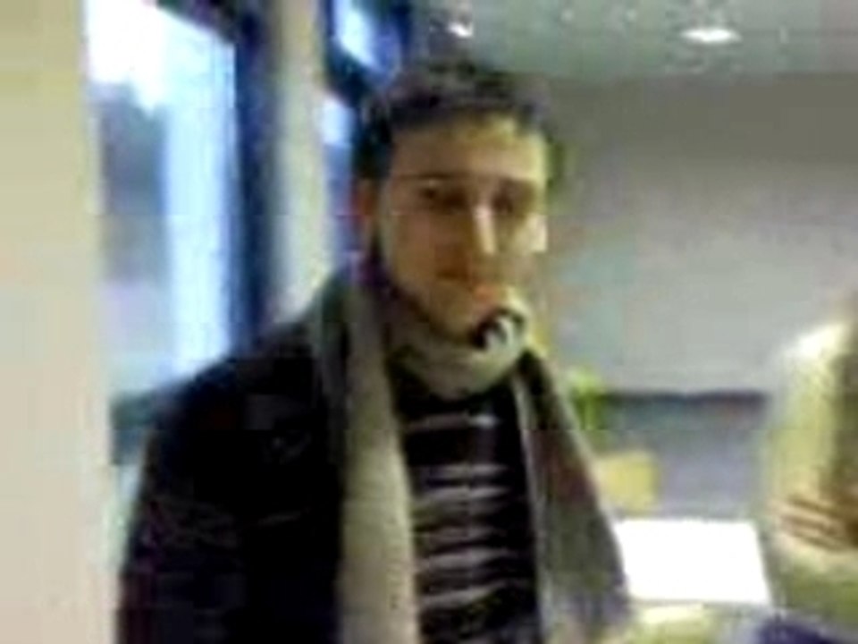 ciryl de l'ifsi fait un gros bisou!