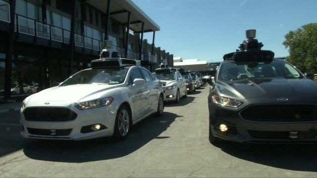 Un piéton tué par une voiture autonome d'Uber aux États-Unis