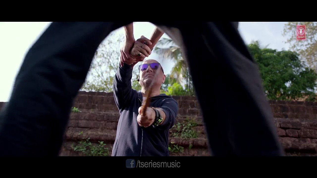 Ram Leela Video Song _ Baa Baaa Black Sheep _ Anupam Kher _ Maniesh Paul _ Manjari Fadnnis
