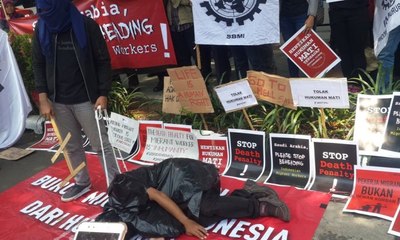 Sesalkan Eksekusi Mati, Warga Demo Dubes Arab Saudi