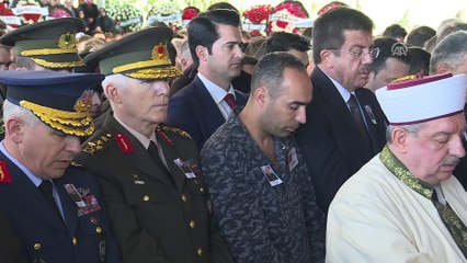 Şehit Uzman Çavuş Çakmak son yolculuğuna uğurlandı - İZMİR
