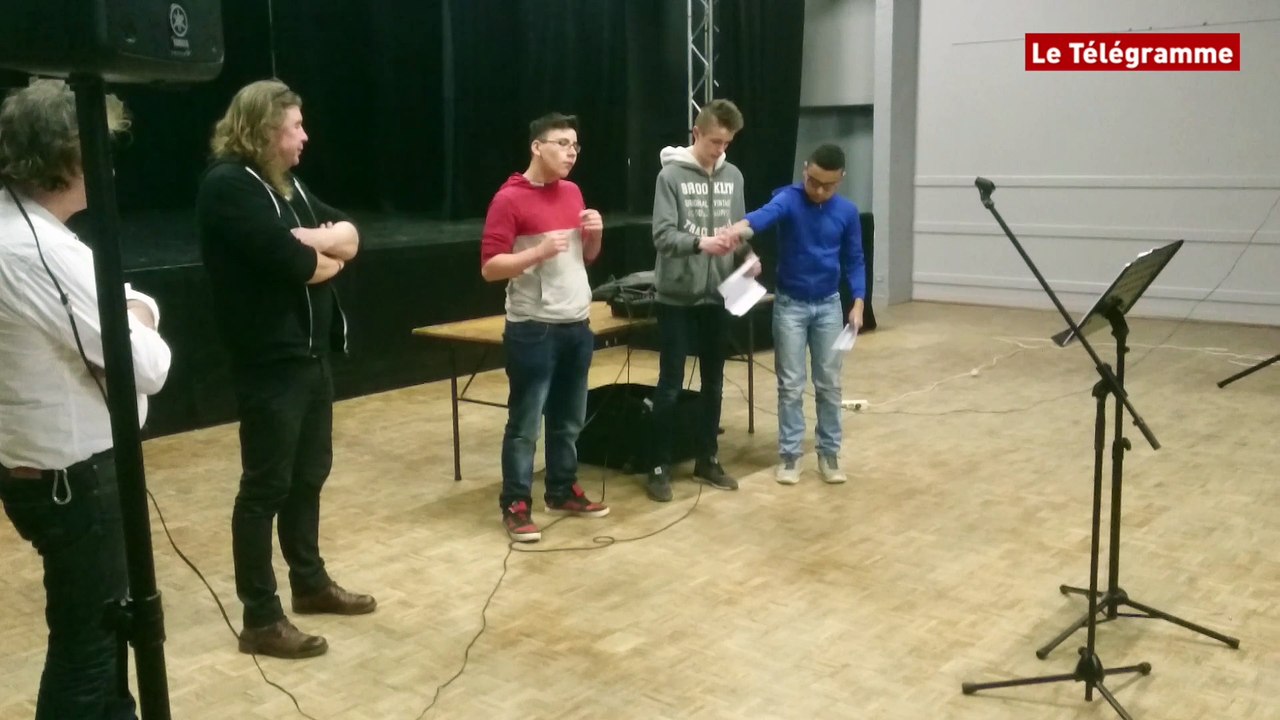 Quimperlé. Le slam des collégiens