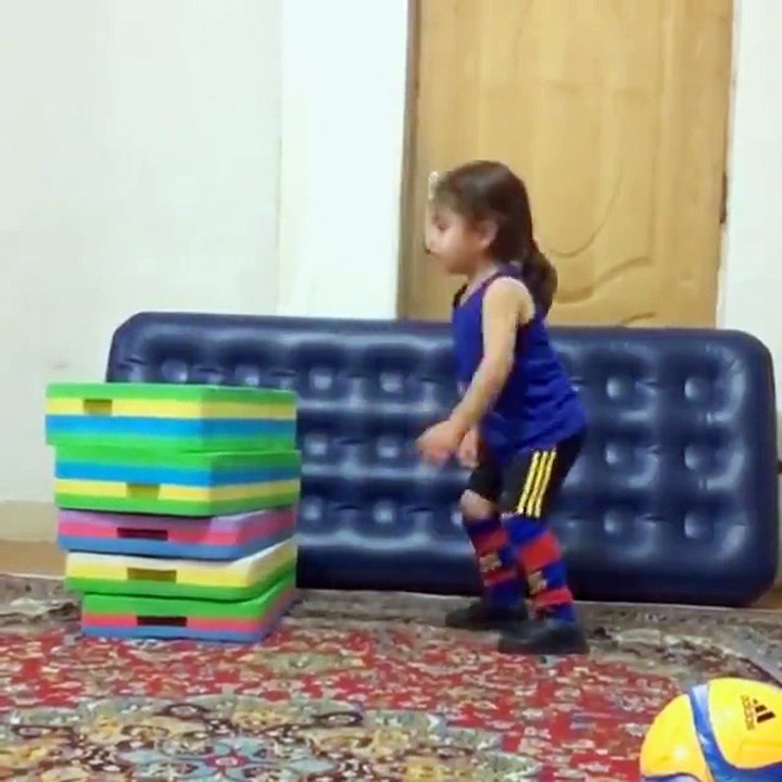 This little kid is so strong..Amazing!