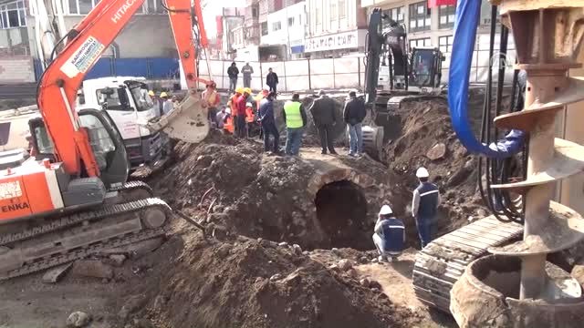 Alt Geçit Çalışmasında Eski Yapıya Rastlandı