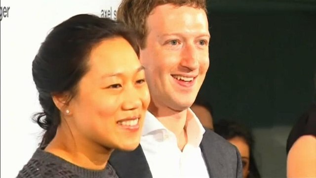 Scandalo FB: Zuckerberg convocato dal Parlamento britannico