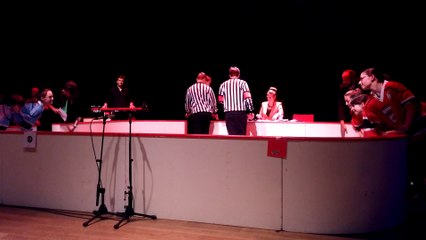 Impro théâtrale - Collèges arrageois Mitterrand VS Curie : "Il pleut dans ma bouche"