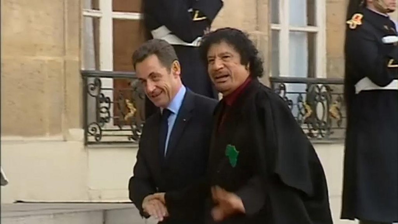 Sarkozy: was lief da mit gaddafi?
