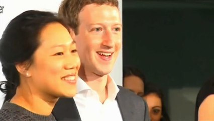 Facebook'un patronu Zuckerberg İngiltere Meclisi'nde ifade verecek