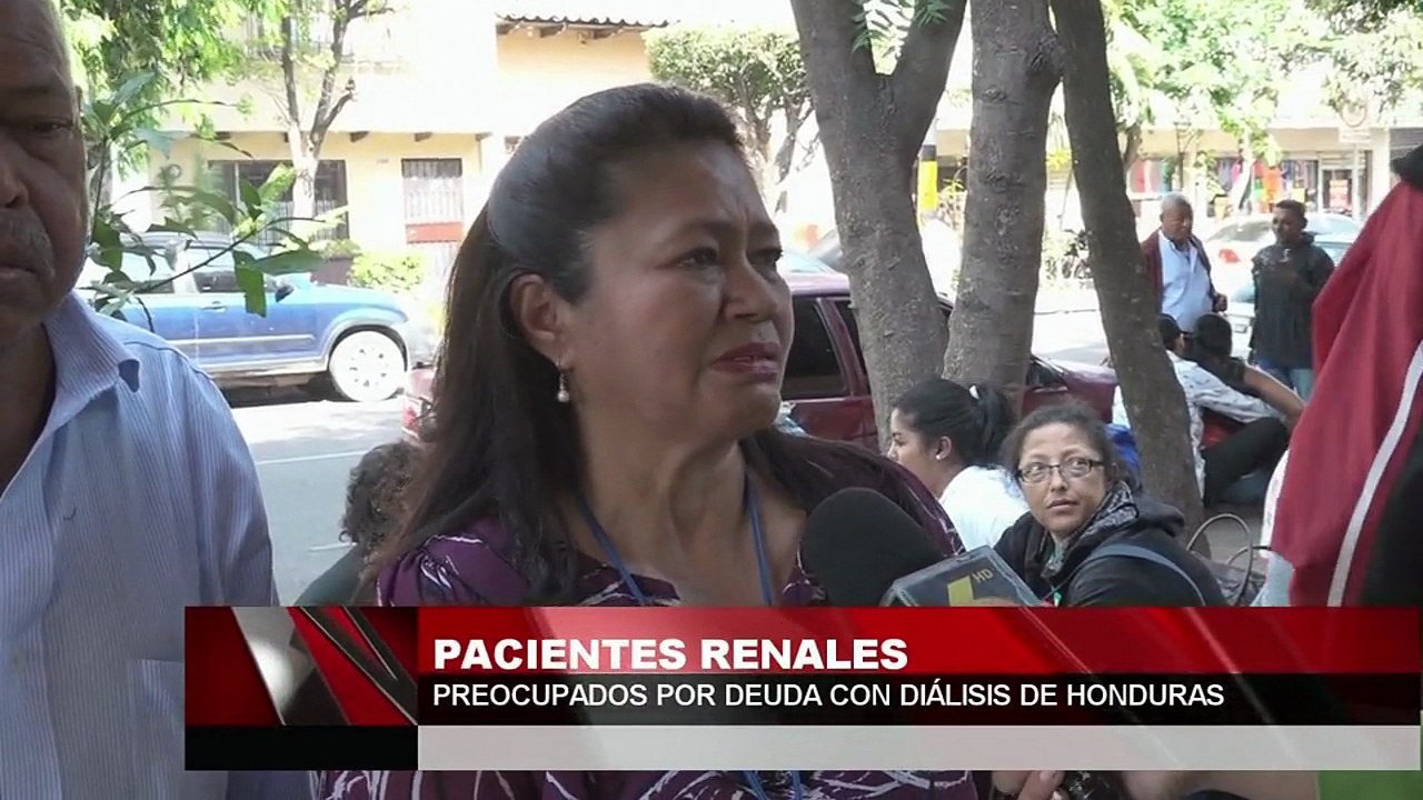 Pacientes renales preocupados por deuda con Diálisis de Honduras