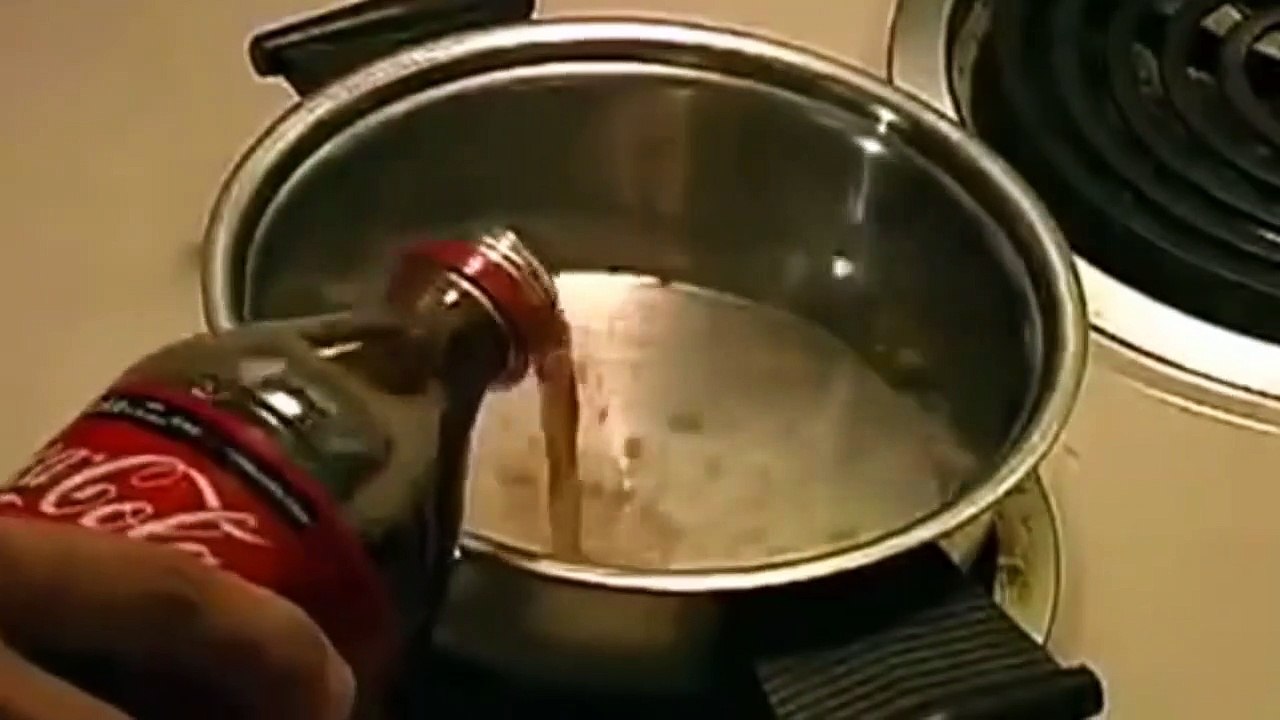 What happens if you boil a coca cola
