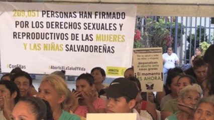 Amnistía Internacional pide que El Salvador despenalice el aborto