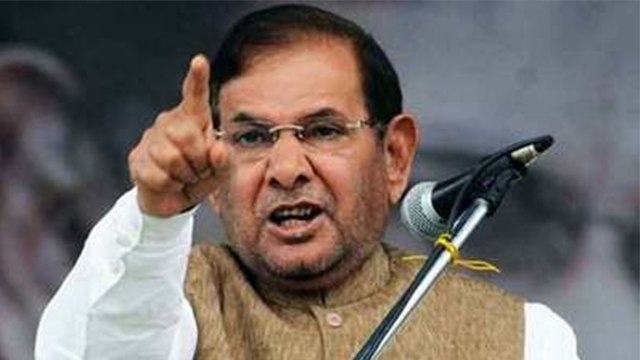 Sharad Yadav slams BJP after meeting Akhliesh Yadav in Lucknow | Oneindia News