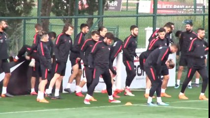 A Milliler Hazırlıklarını Sürdürdü