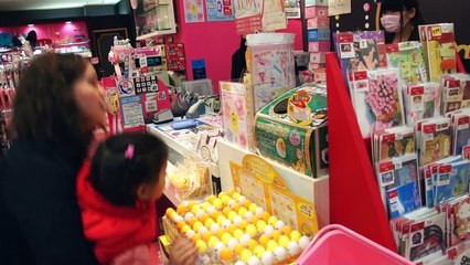 蛋黃哥玩具 東京扭蛋 台場kiity專賣店玩具 必玩抽抽樂玩具 蛋黃人玩具跟學生版驚喜蛋 玩具開箱一起玩玩具就在Sunny Yummy Kids TOYs ぐでたま 蛋黄哥玩具 东京扭蛋