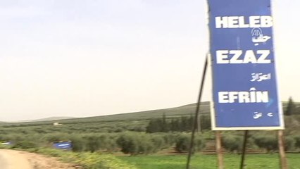 Mehmetçik Afrin'de Teröristlere Ait Sığınakları Arıyor