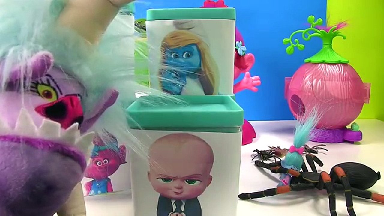 Save the Trolls Boss Baby & Smurfs in Toy Surprise Boxes - Disk Drop Game