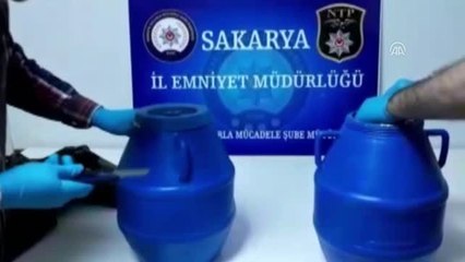 Otobüs Bagajındakı Peynir Bidonlarından Eroin Çıktı
