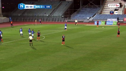 Coup franc boxé par le gardien
