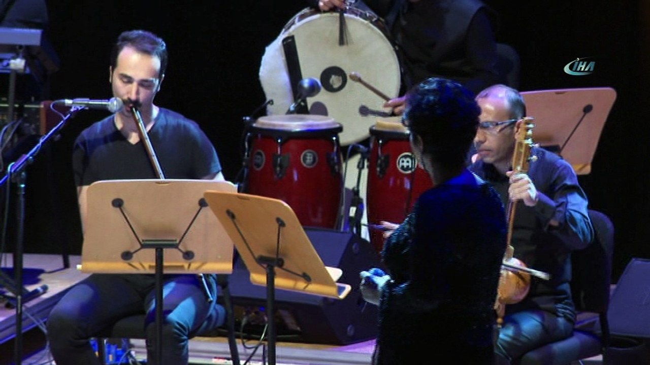 Ünlü halk ozanı Âşık Veysel, CRR’de anıldı