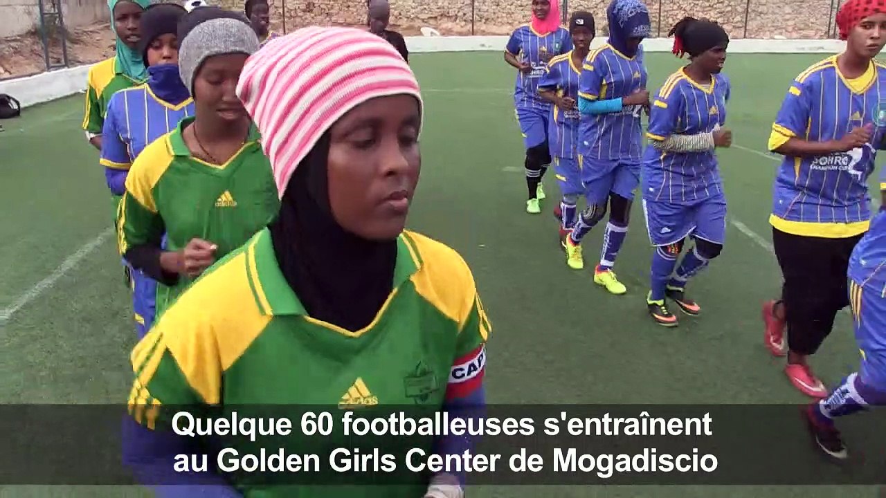 Somalie: des femmes bravent les islamistes pour...