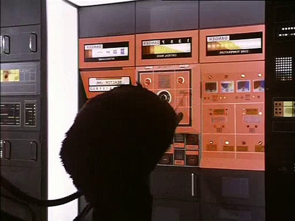 Space 1999 S02 E17 The Lambda Factor