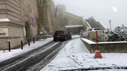 De Notre-Dame de la Garde au Vieux-Port : Marseille sous la neige