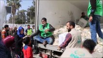İHH'dan Afrin kent merkezine yardım