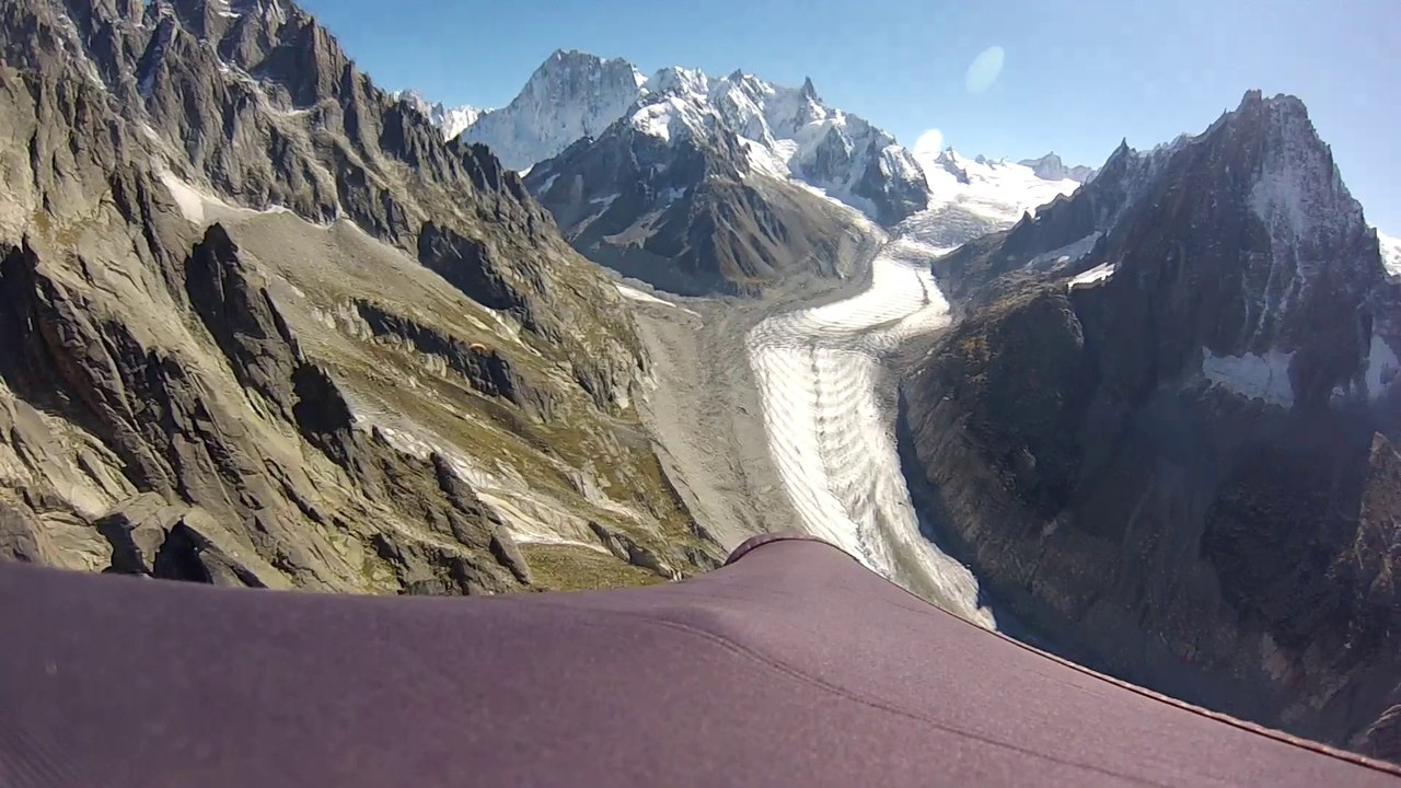 Vol en Parapente, du cœur de la Mer de glace, au glacier des Bossons.