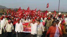 maharastra aadivasi kisaan sabha morchya nashik to mumbai 1