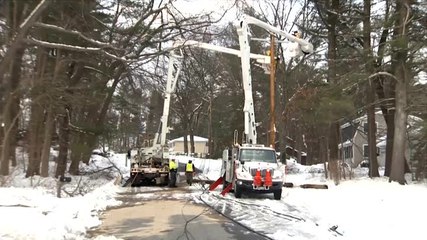 Video herunterladen: Power still being restored in Massachusetts after nor'easter