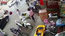 Vietnam : Elle perd le contrôle de son scooter et percute une femme (Vidéo)