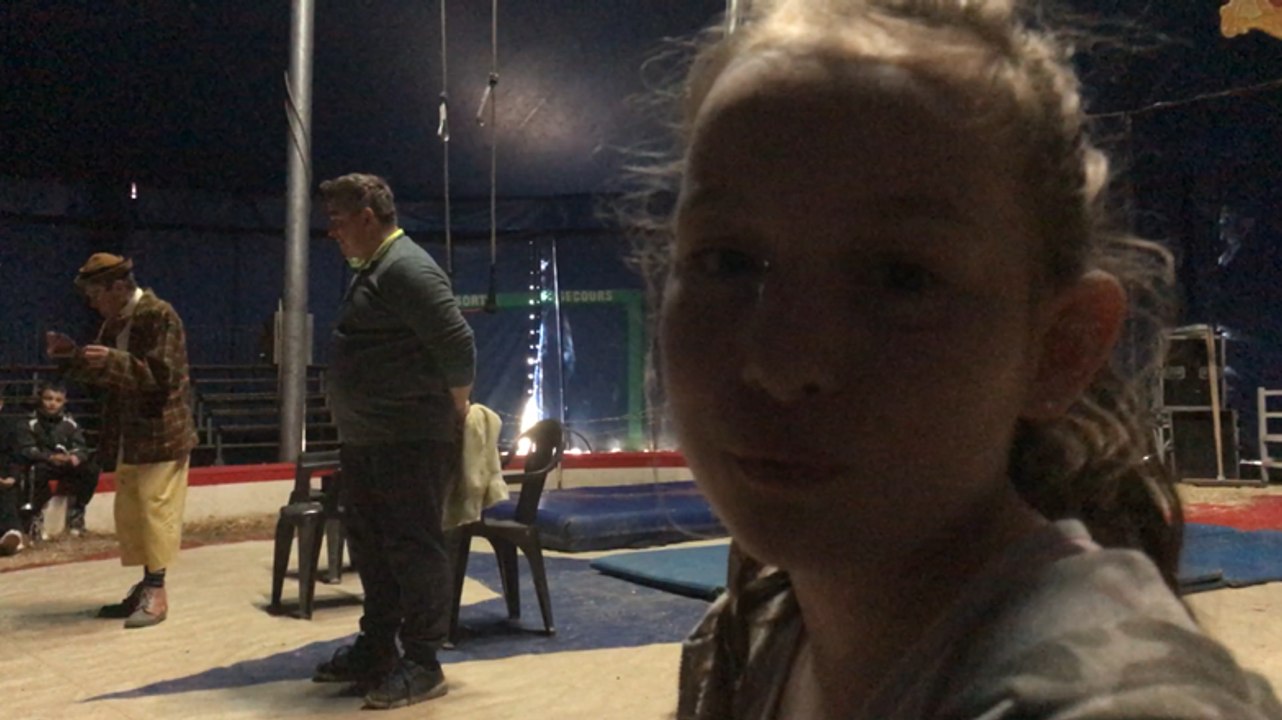 Interview de l'écolière Louise sur le stage de cirque